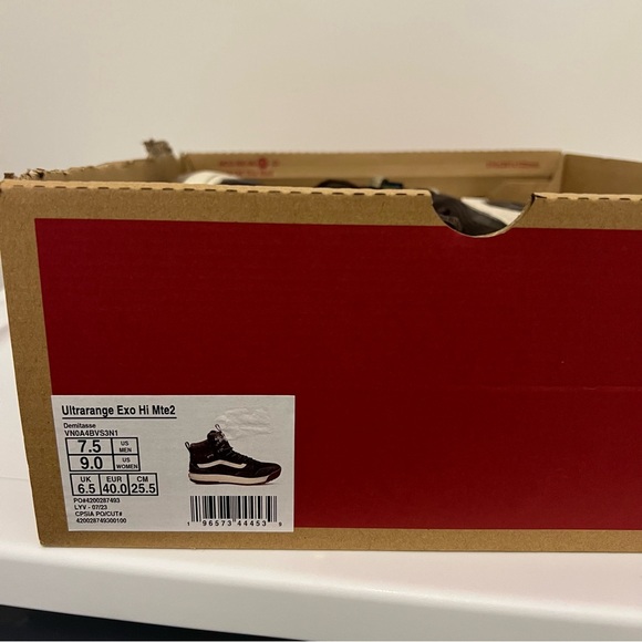 NWT / NIB 7.5M/9W Ultrarange Exo Hi Mte2 - Picture 13 of 13